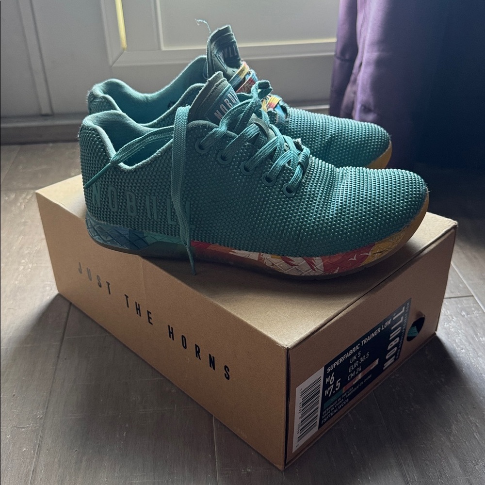 No Bull Women's Light Blue Sunset Fabric Low Trainers Sz 7.5 w/ Box